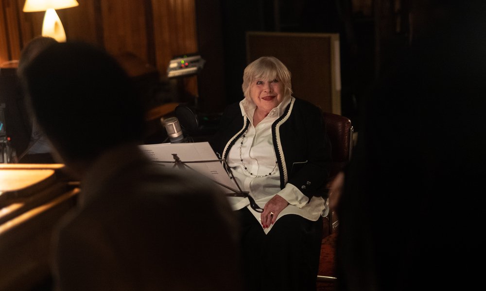 Marianne-croprightintoher